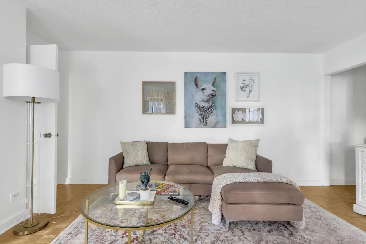 1 Bedroom Downtown Condo Amazing Location*Self Check-In** Атланта Экстерьер фото